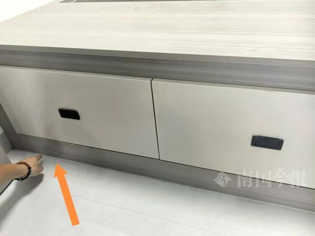 ！业主崩溃：全屋都是无法接受尊龙AG网站婚房被粪水浸泡(图2)
